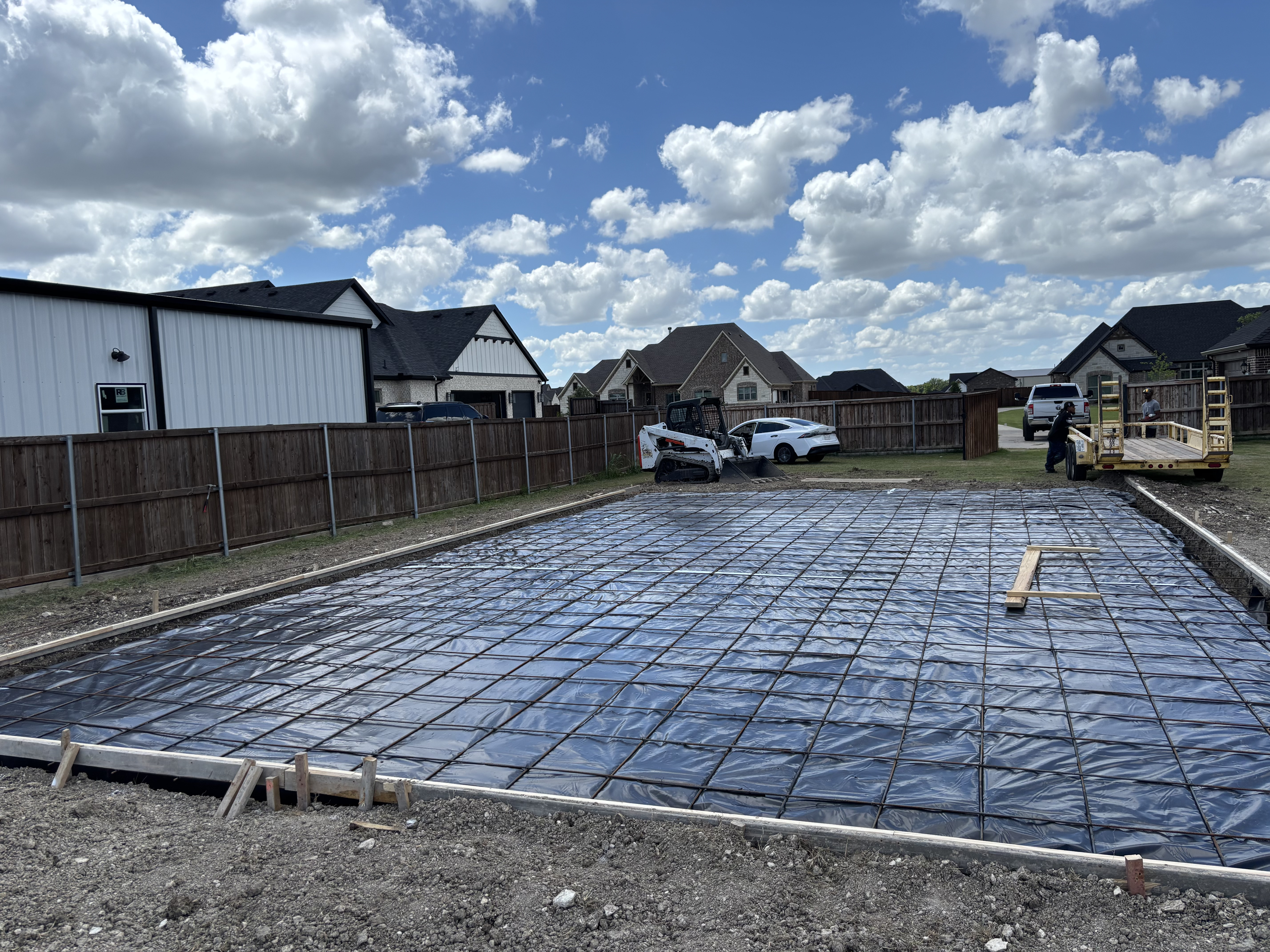 Large reinforced slab prepared for a concrete pour
